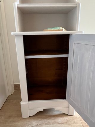 Mueble francés vintage de madera maciza