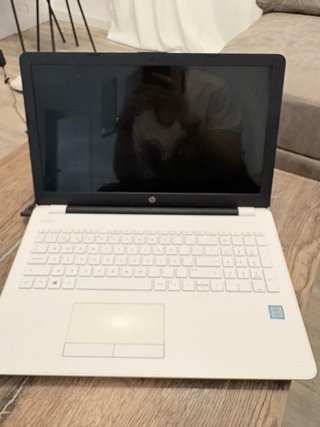 Portátil HP i5 15-bs014ns