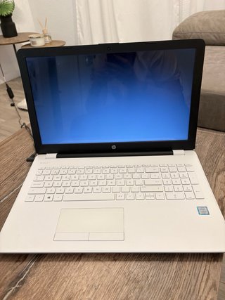 Portátil HP i5 15-bs014ns