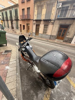 KTM 990 Adventure 2008 Negra y Naranja