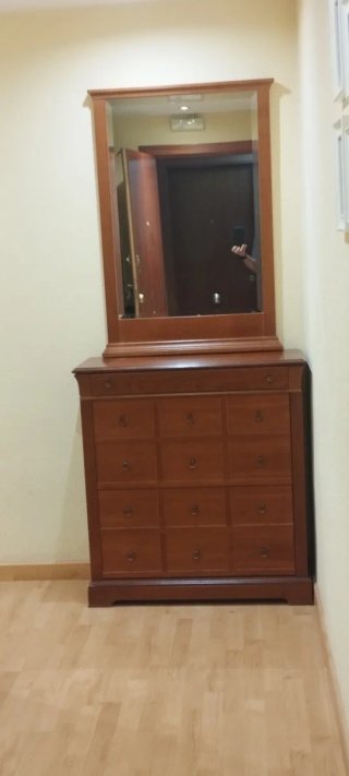 Mueble recibidor con espejo y zapatero