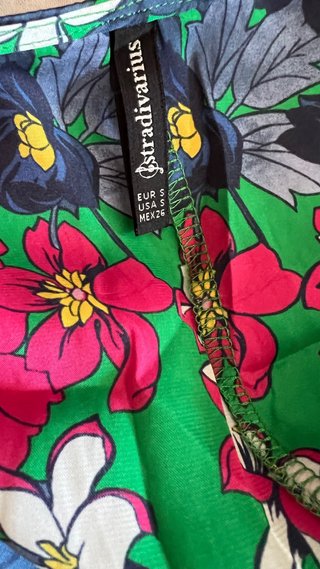Blusa body estampado floral Stradivarius