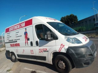 mecánico a domicilio con furgoneta tallermóvil bcn
