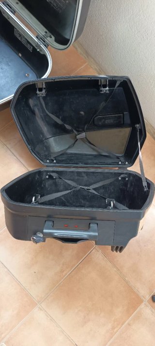 Maletas Laterales y Top Case BMW R850R Originales