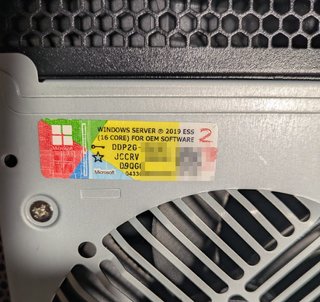 Intel Xeon E-2135, 32GB RAM y 4x1Gbe