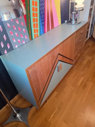 APARADOR MID CENTURY GRANDE.