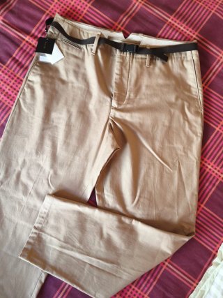 Pantalón Massimo Dutti Beige Talla M