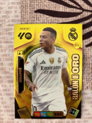 Adrenalyn XL 25-26 Balon de oro Mbappe