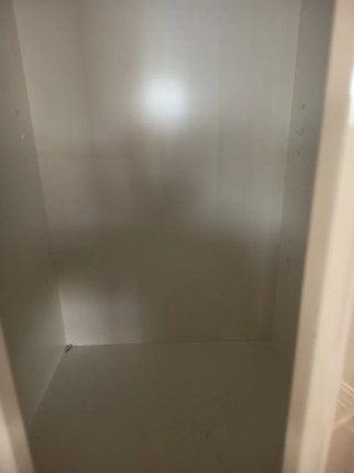 Mueble de baño blanco