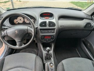 Peugeot 206 77km