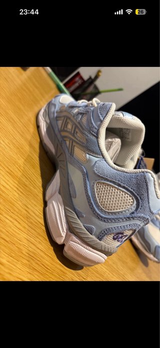 Zapatillas Asics Talla 43 Azul Claro y Blanco