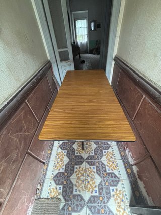 Mesa plegable de formica