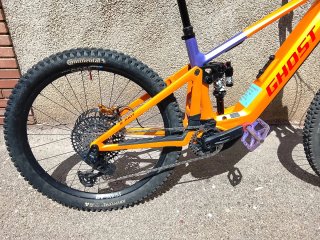 E-bike Ghost E-Riot Full Party 2025