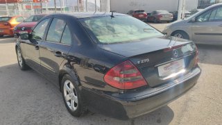 Mercedes-Benz Classe E (214) 2003