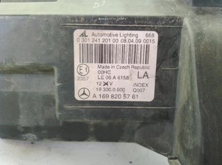 22948083 a1698200561 faro izq mercedes benz clase