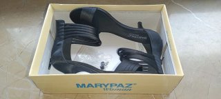 Zapatos de raso Marypaz negros