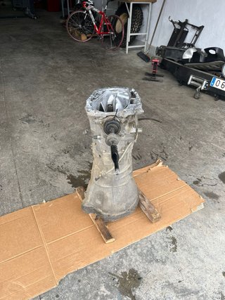 Caja de cambios RD28T Nissan Patrol