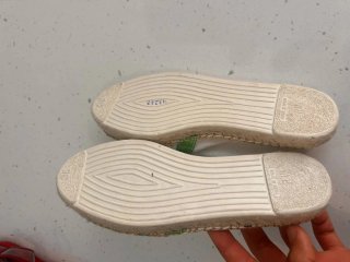 Alpargatas verdes y blancas Talla 36