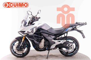 CFMOTO 650 MT