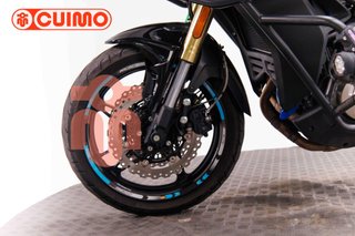 CFMOTO 650 MT
