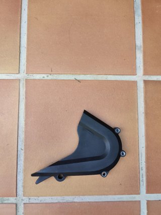 Cubre piñón KTM Duke