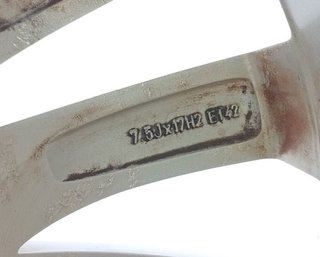 3r0601025e llanta seat leon st (5f8) 1.2 2430660