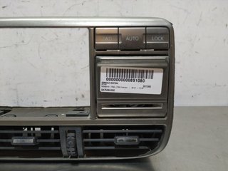 CONSOLA CENTRAL NISSAN X-TRAIL (T30) 687508H300