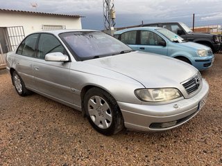 Opel Omega 2001