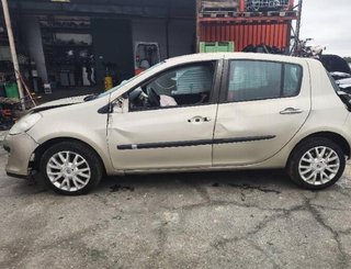 Renault 8200399038 centralita motor clio 366345