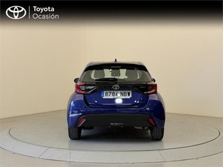 TOYOTA Yaris ACTIVE PLUS