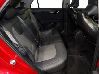 KIA Niro 1.6 GDi HEV 104kW (141CV) Drive