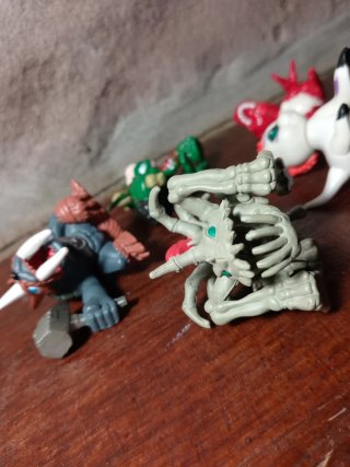 Lote figuras Digimon Bandai