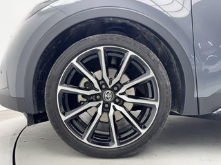Toyota C-HR GR Sport Plug-in Hybrid 220