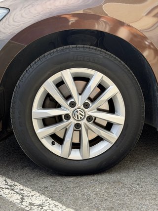 Volkswagen Touran Advance TDI 2016