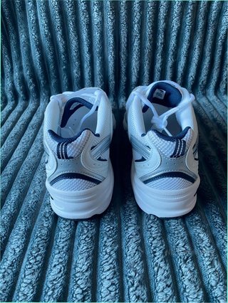 New Balance 530 Talla 42.5 Blanco Plata Azul