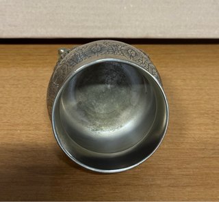 Vaso portaoggetti vintage in metallo argentato