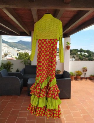 Vestido Flamenca Rojo Lunares Verdes