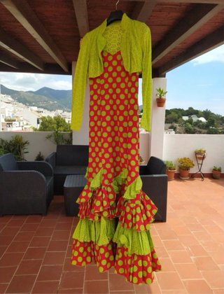 Vestido Flamenca Rojo Lunares Verdes