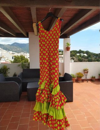 Vestido Flamenca Rojo Lunares Verdes
