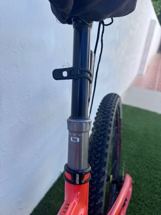 Orbea Oiz M50 Bicicleta Montaña 29” carbono