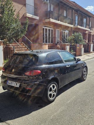 Alfa Romeo 147 2004