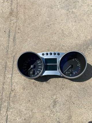 Piezas de repuesto Mercedes ML 164