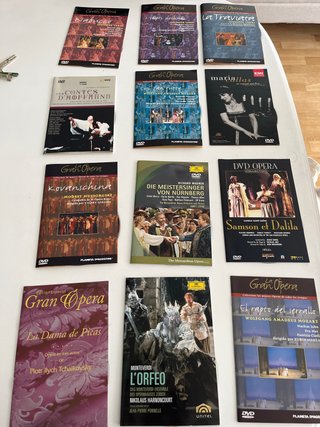 12 DVDs de Ópera Gran Ópera sin funda