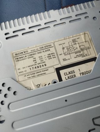 Sony CDX-GT610U Autorradio MP3 WMA AAC