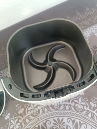 Freidora de aire Philips blanca