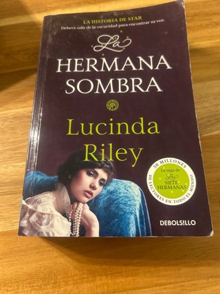 8 libros de la saga LAS SIETE HERMANAS