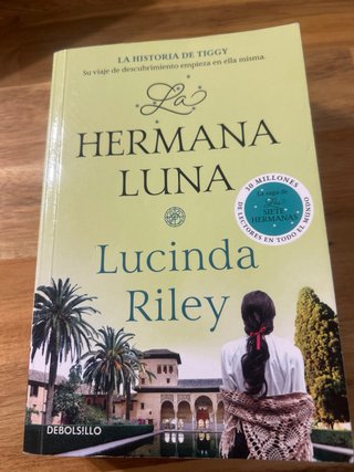 8 libros de la saga LAS SIETE HERMANAS