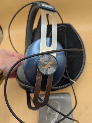 Sennheiser Momentum On-Ear Auriculares + Funda