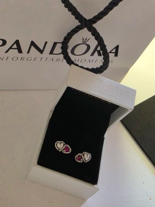 Pendientes Pandora Corazón Doble