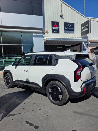 ¡NUEVO RENTING! KIA STONIC HÍBRIDO Y KIA EV3